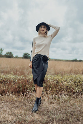 profile-nyc STRAIGHT LEATHER SKIRT WITH BUCKLE