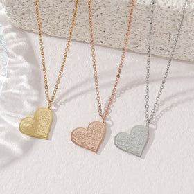 High-End Engraved Love Titanium Steel Necklace (MAC232)(WITH GIFT BOX)
