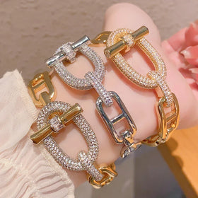 MyClosetAid Sparkling Novelty Bracelet Necklace Set