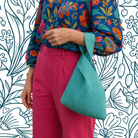 Japanese Knot Bag Knit Pattern – Eco-Friendly Project with Recycled Silk Yarn