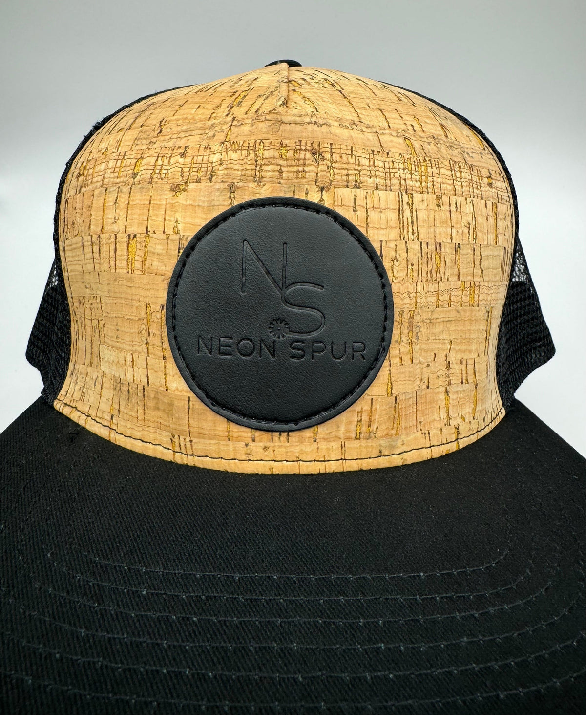 Cowgirl Trucker Hats: A 2026 Guide to Country-Festival & Concert Headwear