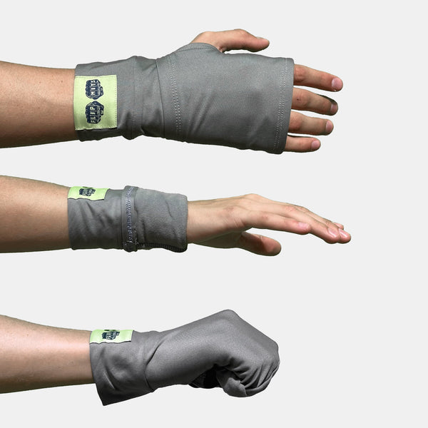 FLIPMITS vs. Regular Mittens: Which Wins in Cold Weather?