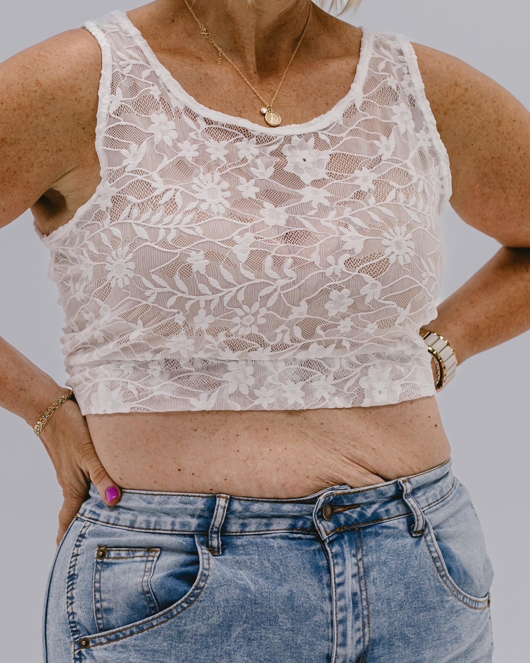 HALFTEE Lace Line — Lace, Mesh, Romantic Detail
