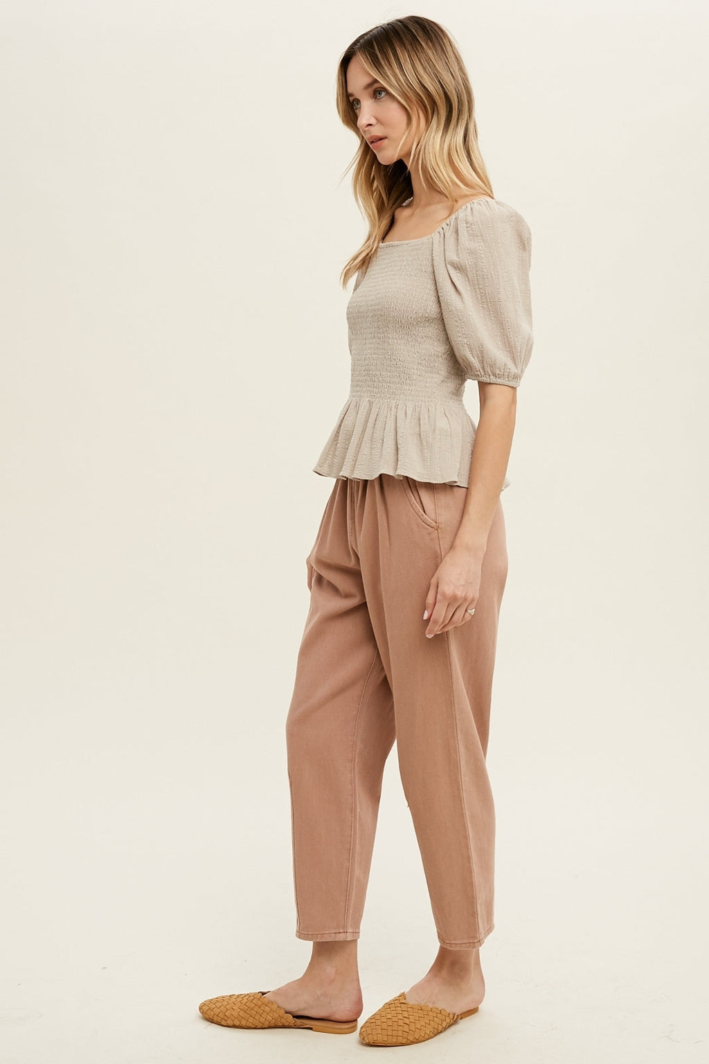 KADOU BOUTIQUE Cotton Gauze Puff Sleeve Top — in-use photo