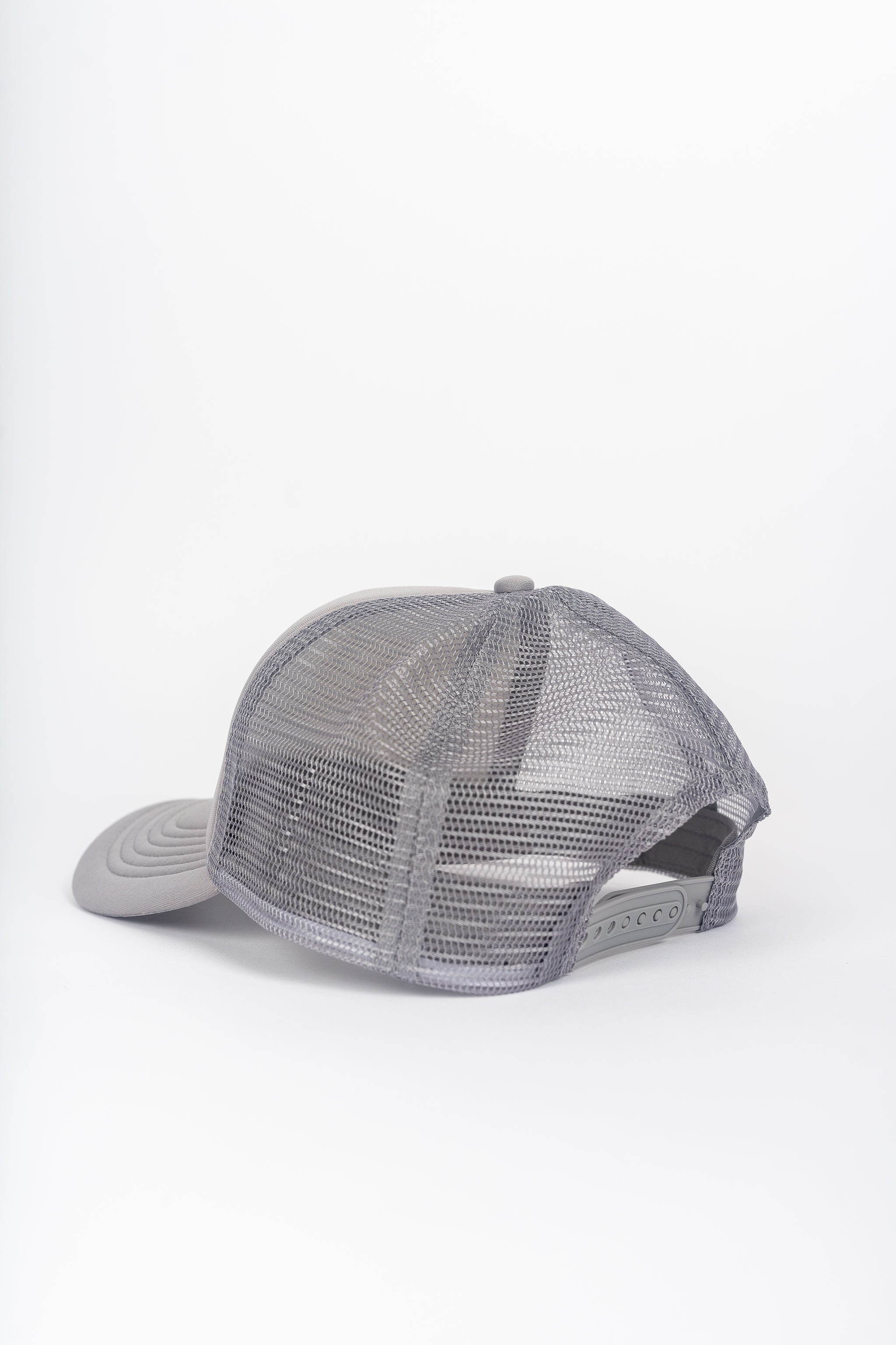 Superline Trucker Hat (Variant) — detail shot 15
