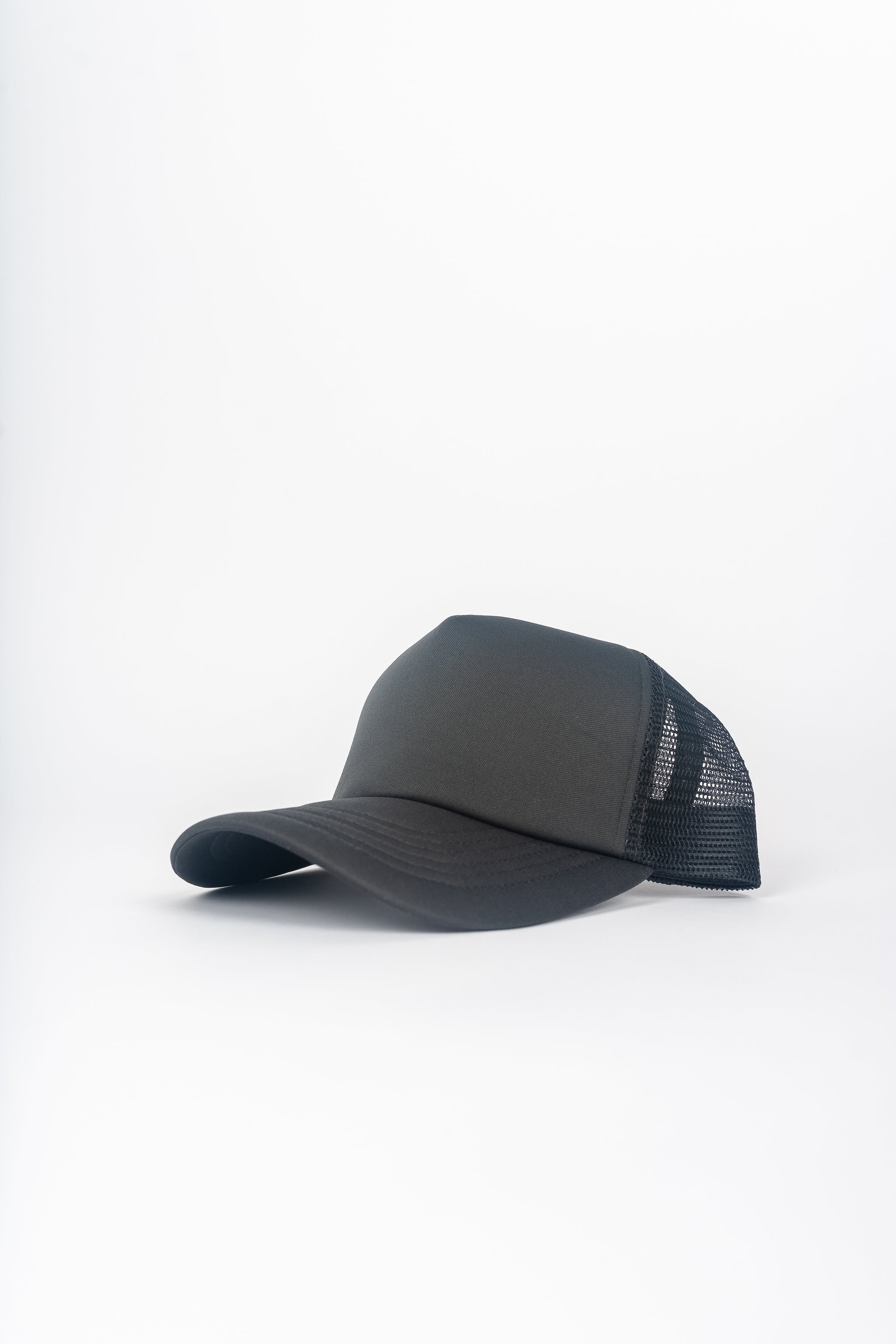 Superline Trucker Hat — detail shot 8