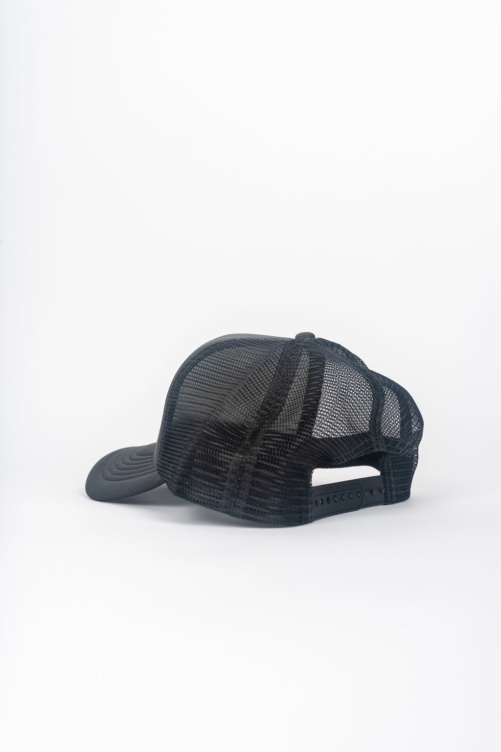 Superline Trucker Hat — detail shot 9