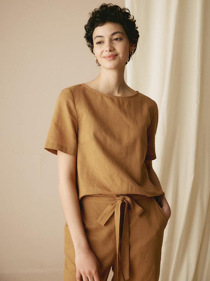 LINTICO 100% Linen Two-Piece Casual Linen Tracksuit COLLEEN — lifestyle worn / used context