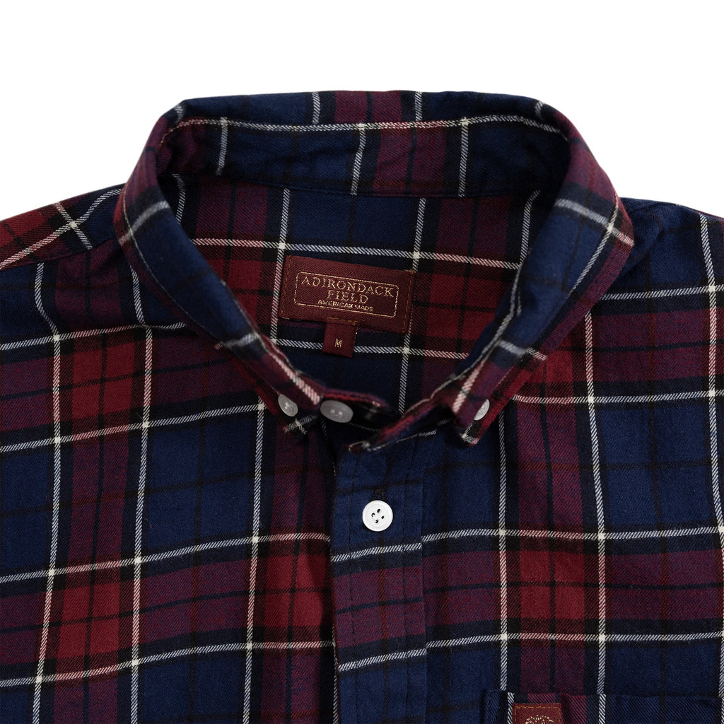 Adirondack Field Adirondack Field Sacandaga Flannel Shirt — branding close-up