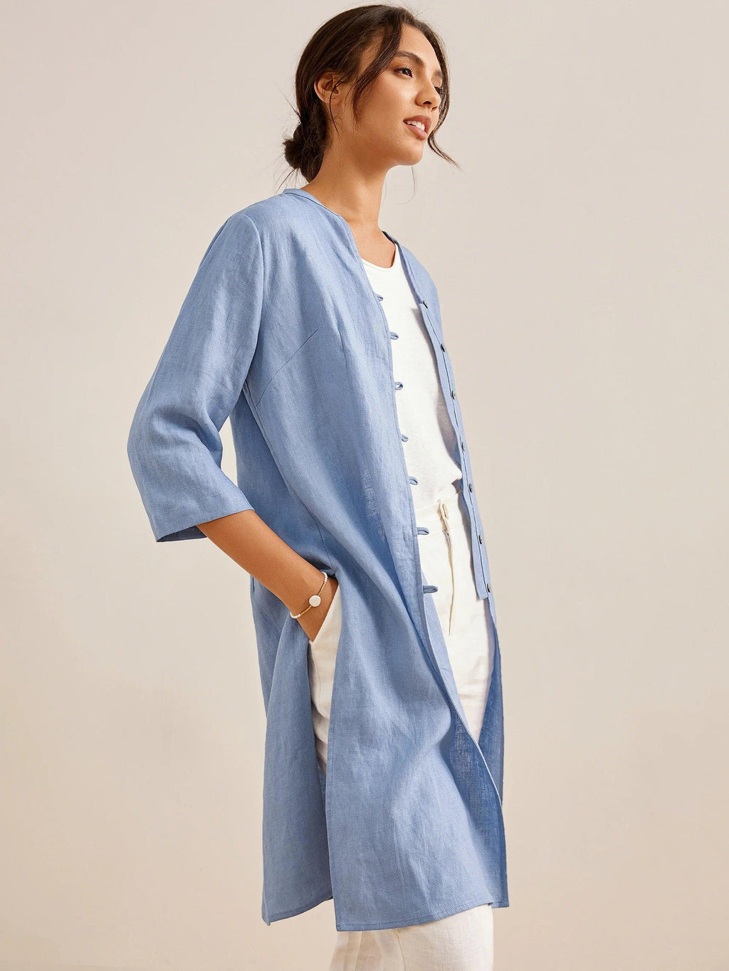 LINTICO 100% Linen Hand Button Long Top DILLON — lifestyle context