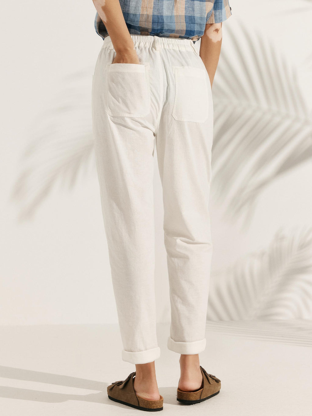 LINTICO Linen Simple Button Fly Trousers HEIDI — detail shot 6