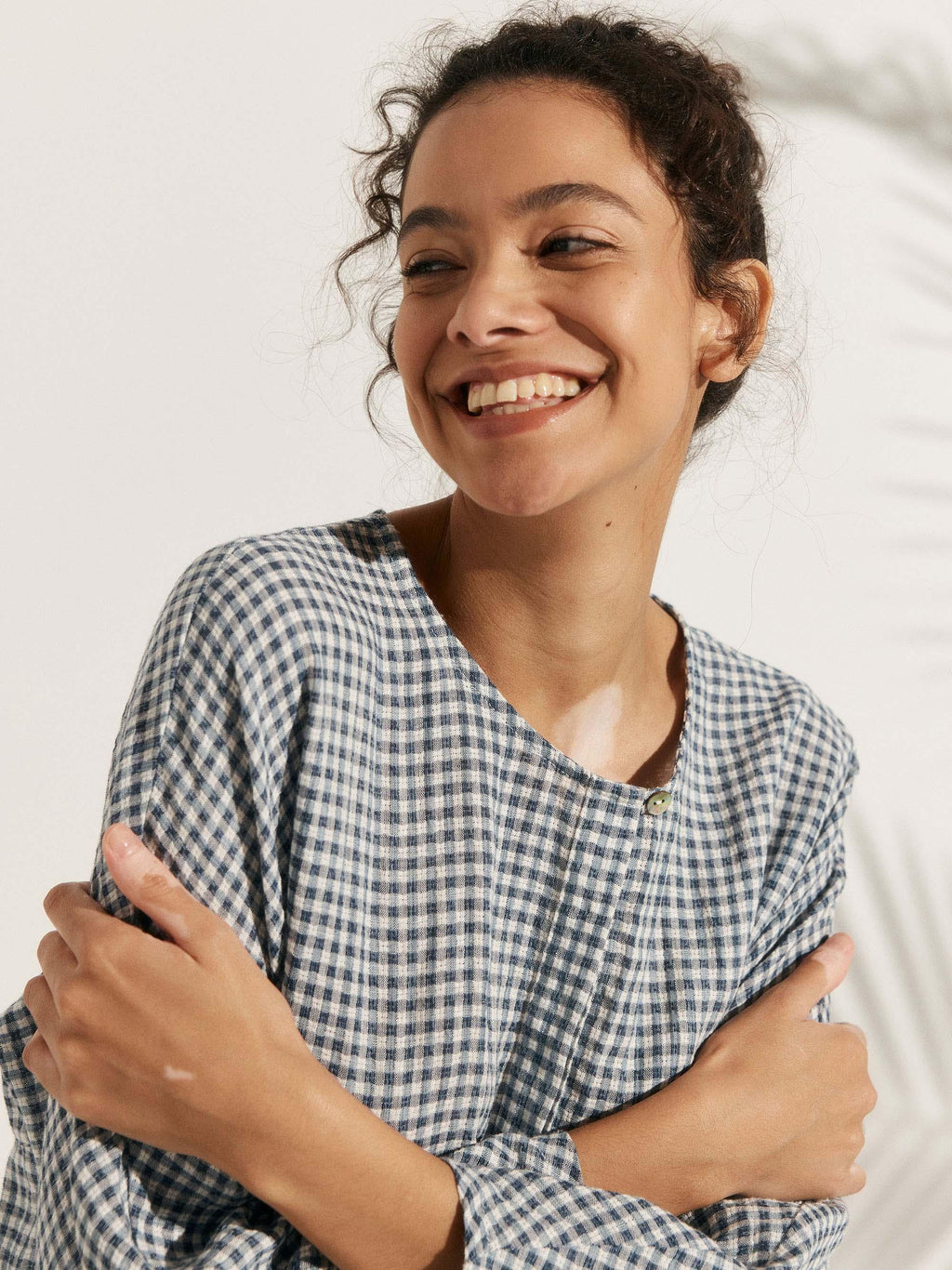 LINTICO Linen Checked Long-Sleeved Top CAROLINE — flat-lay composition