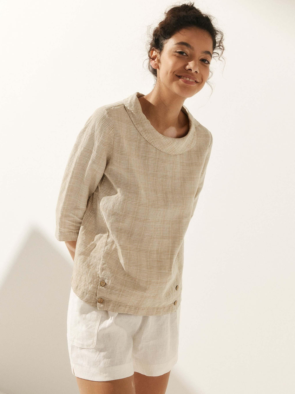 LINTICO Linen Gingham Checked Round Soft-Fold Collar Top LAURA — product on model