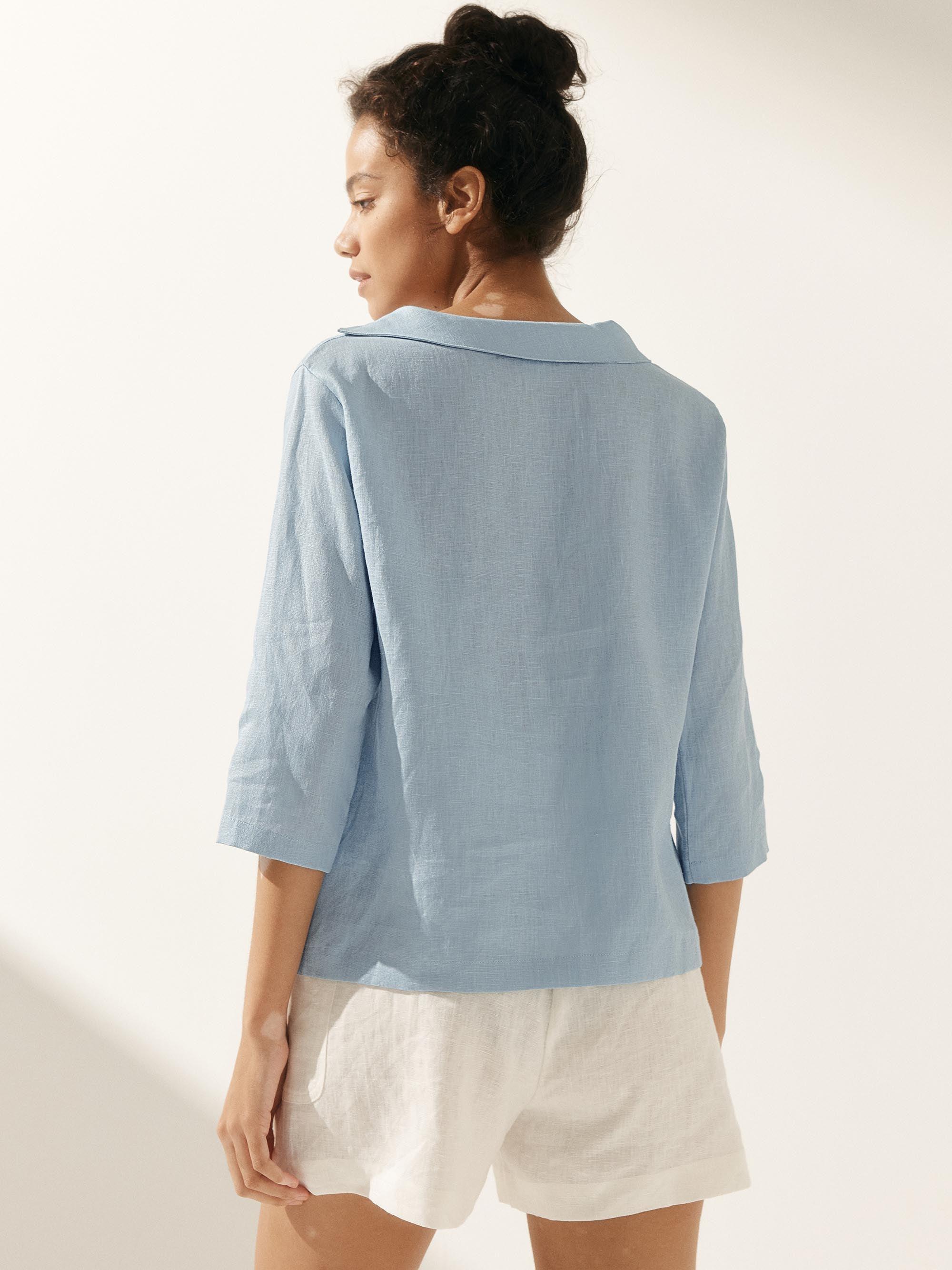 LINTICO Linen Round Soft-Fold Collar Top LAURA — LINTICO branding close-up