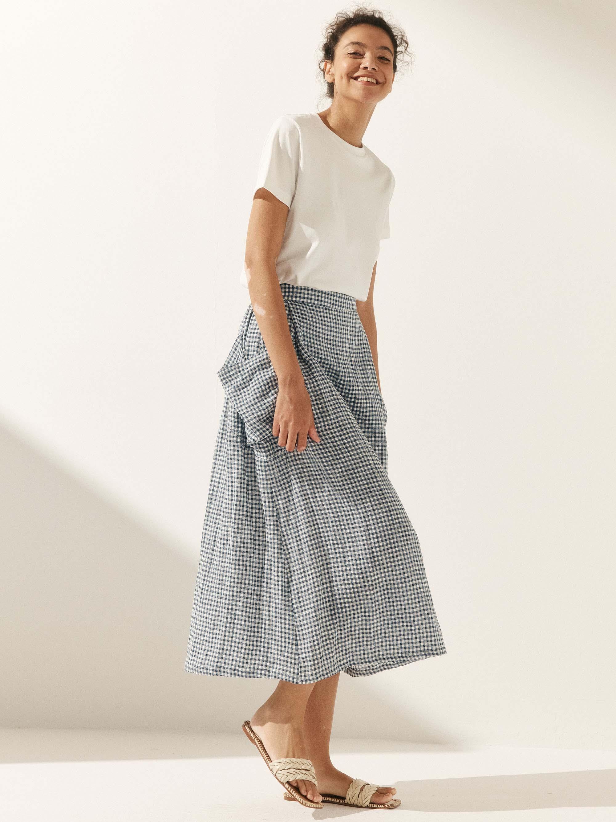 LINTICO Linen Checked Elastic Waist Skirt MARINA — lifestyle worn / used context
