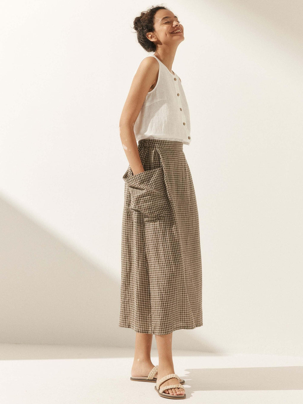 LINTICO Linen Checked Elastic Waist Skirt MARINA — feature highlight