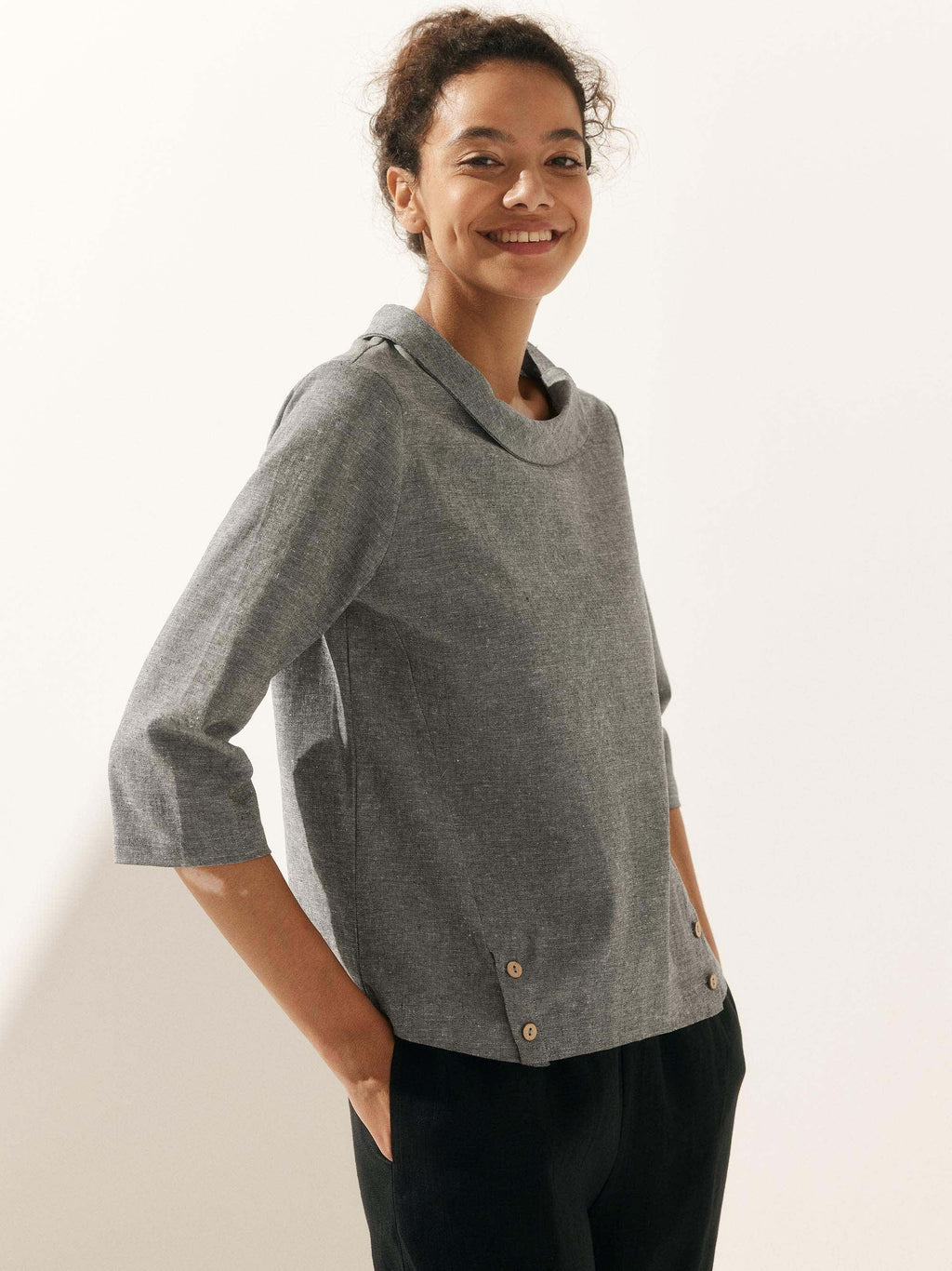 LINTICO Linen Round Soft-Fold Collar Top LAURA — lifestyle context