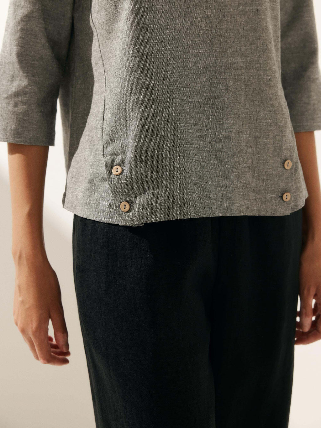 LINTICO Linen Gingham Checked Round Soft-Fold Collar Top LAURA — alternative angle