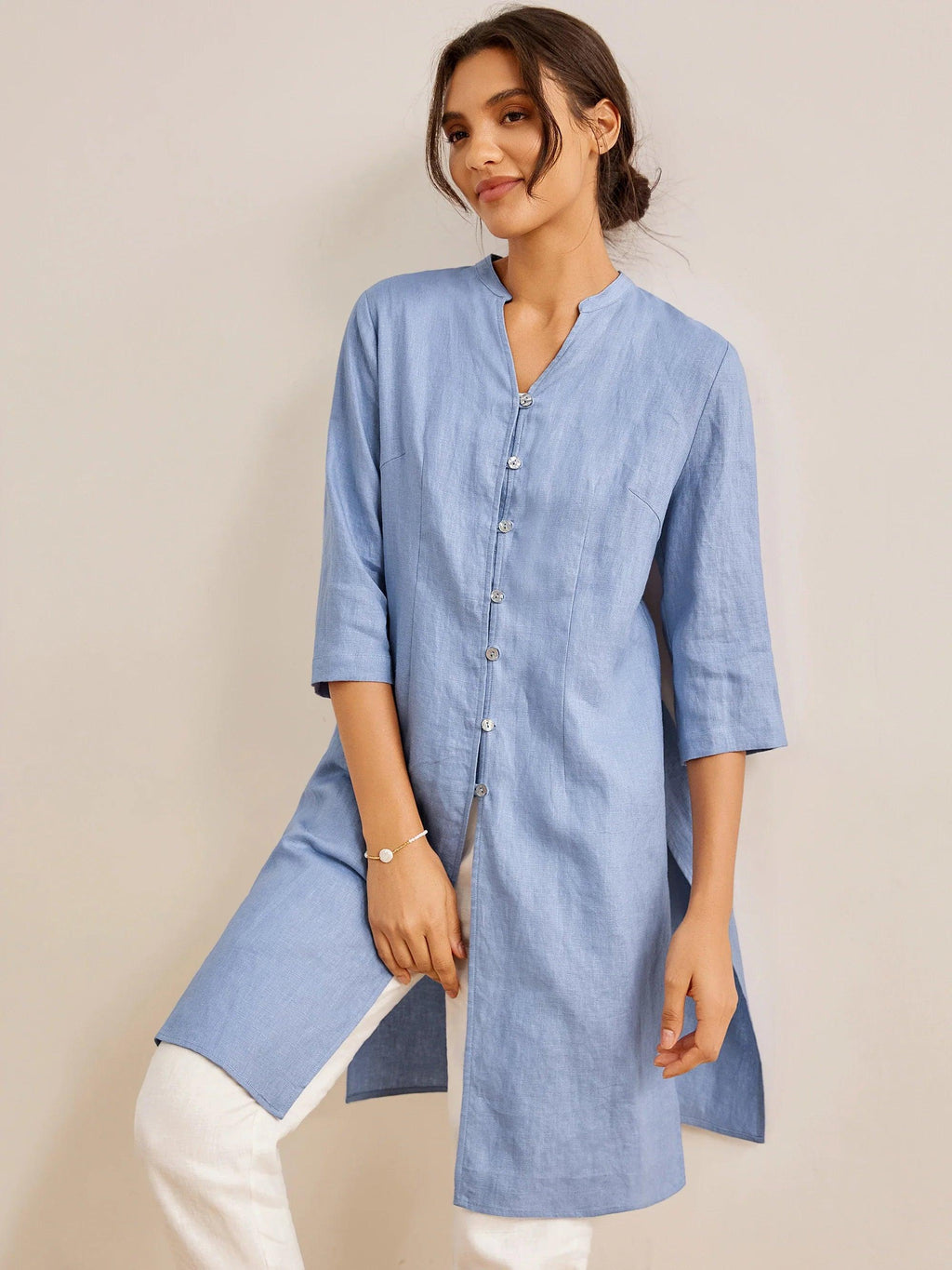 LINTICO 100% Linen Hand Button Long Top DILLON — product on model