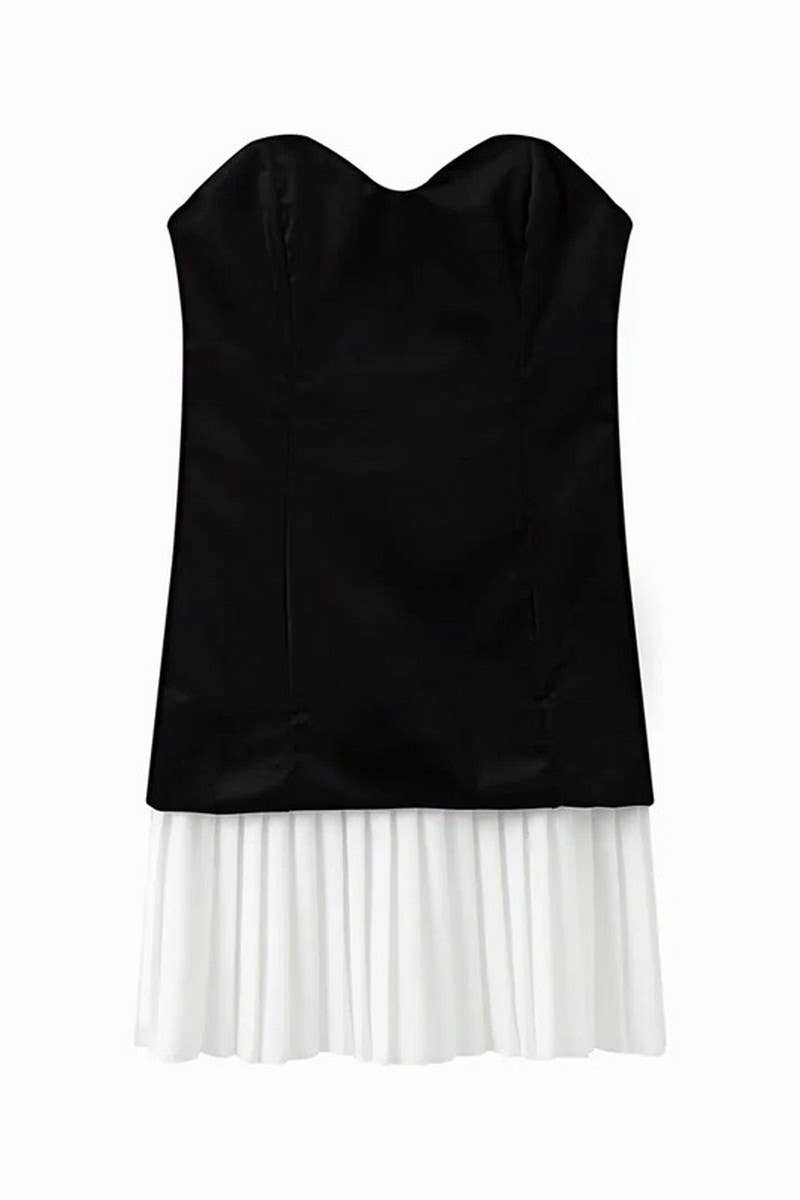 Pretty Little Patriot Pretty Little Patriot Strapless black Velvet Dress — lifestyle worn / used context