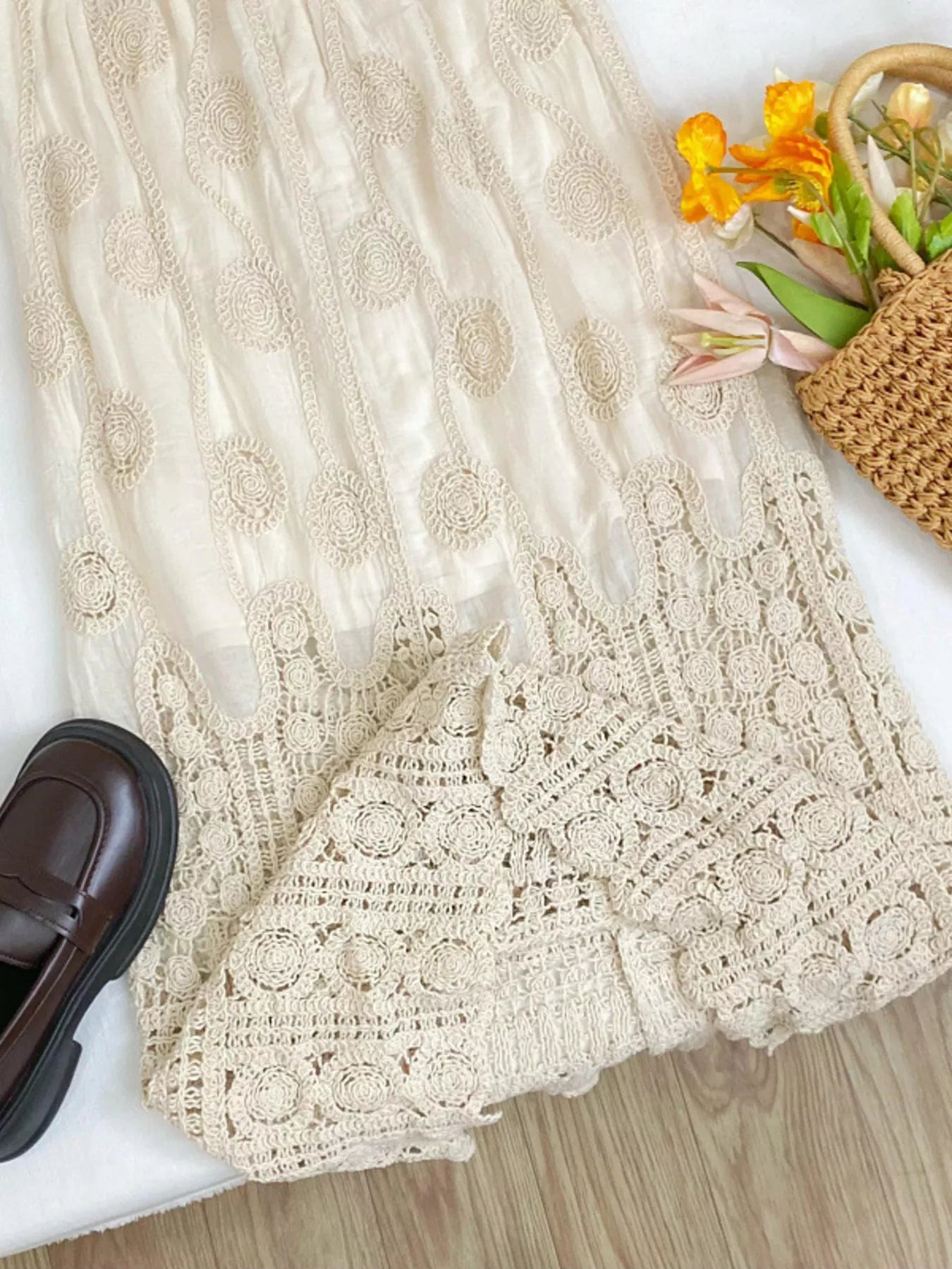 Lace Elastic Waist Midi Skirt