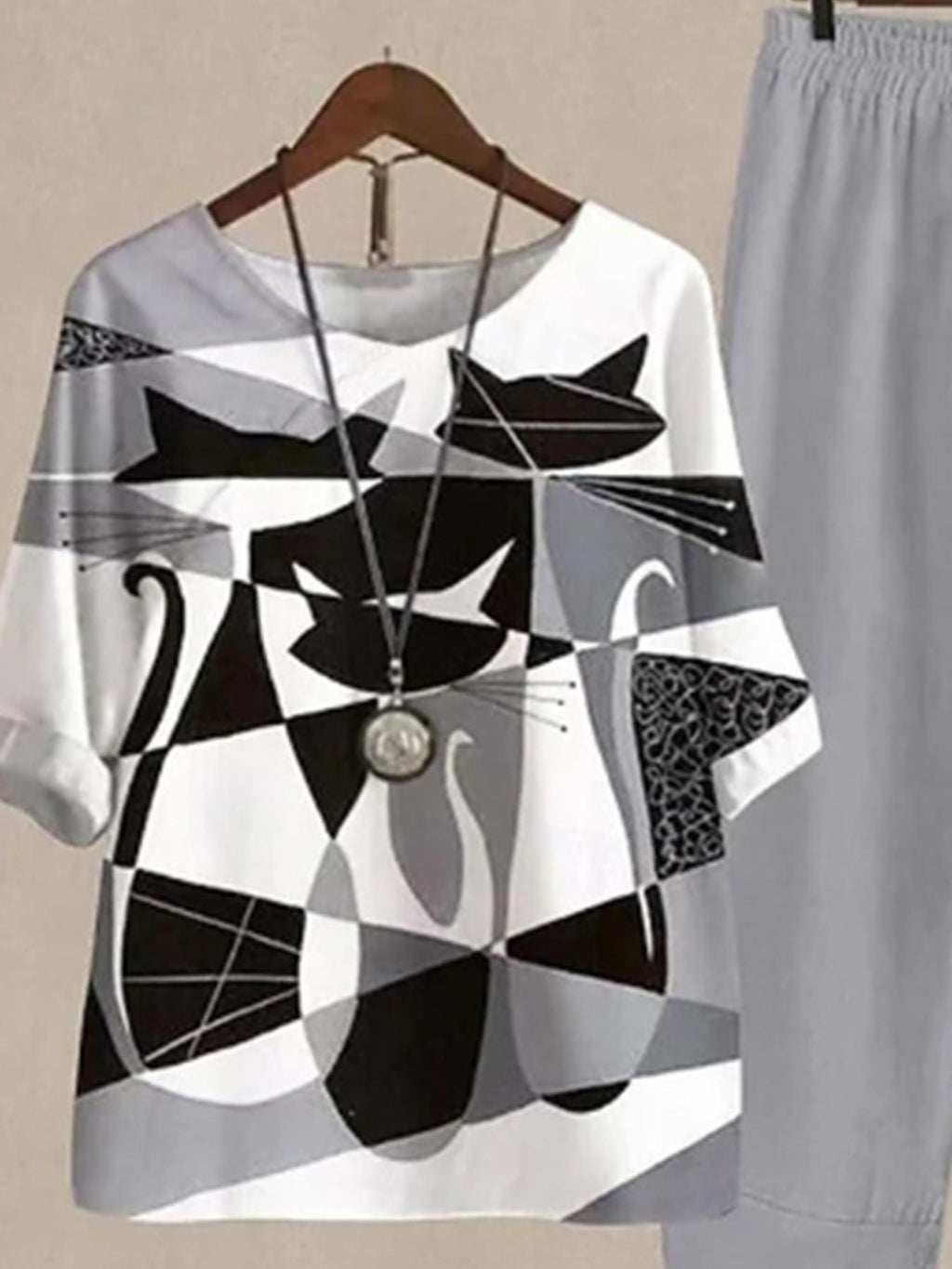 Printed Half Sleeve Top and Pants Set