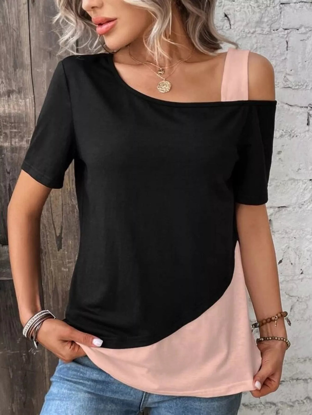 Asymmetrical Cold Shoulder Color Block T-Shirt