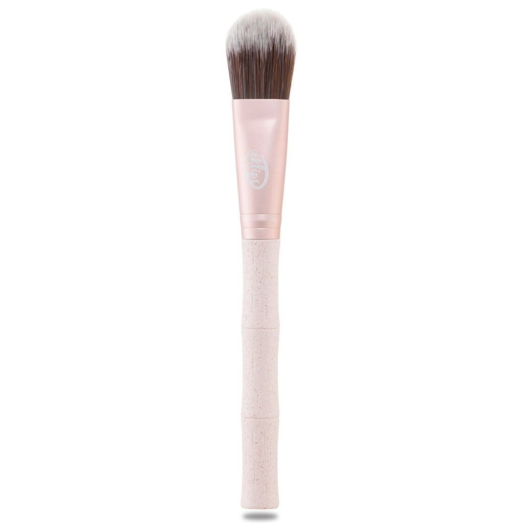Eklips Natural Foundation Brush - Smooth Application | Makeup Tool