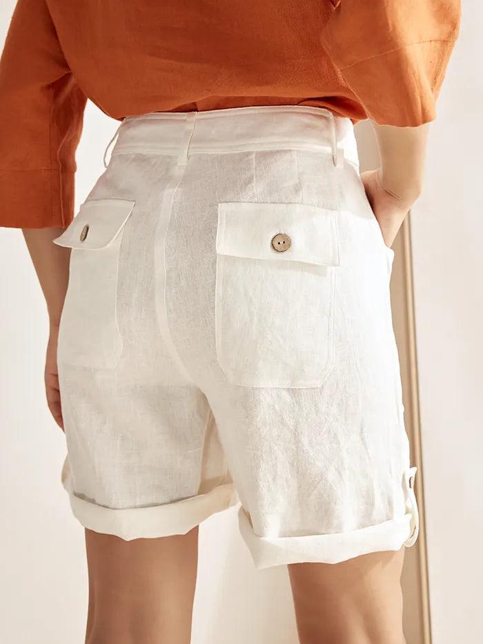 LINTICO Linen Button-Fly Quarter Shorts LUCY — LINTICO branding close-up