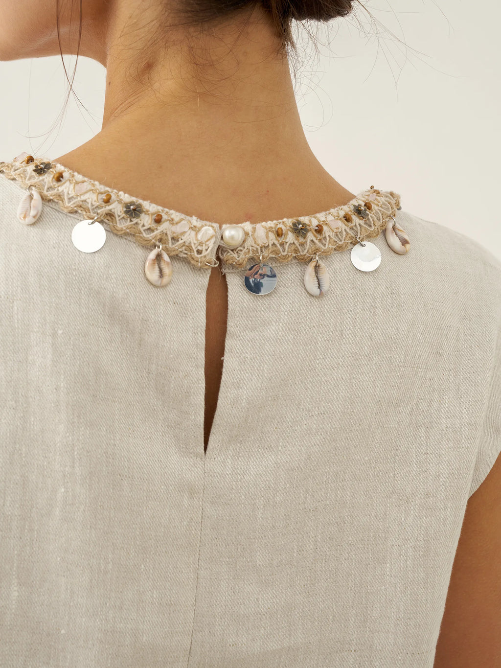 LINTICO LINTICO 100% Linen Cap Sleeve Beaded Top BIANCA — detail shot 9