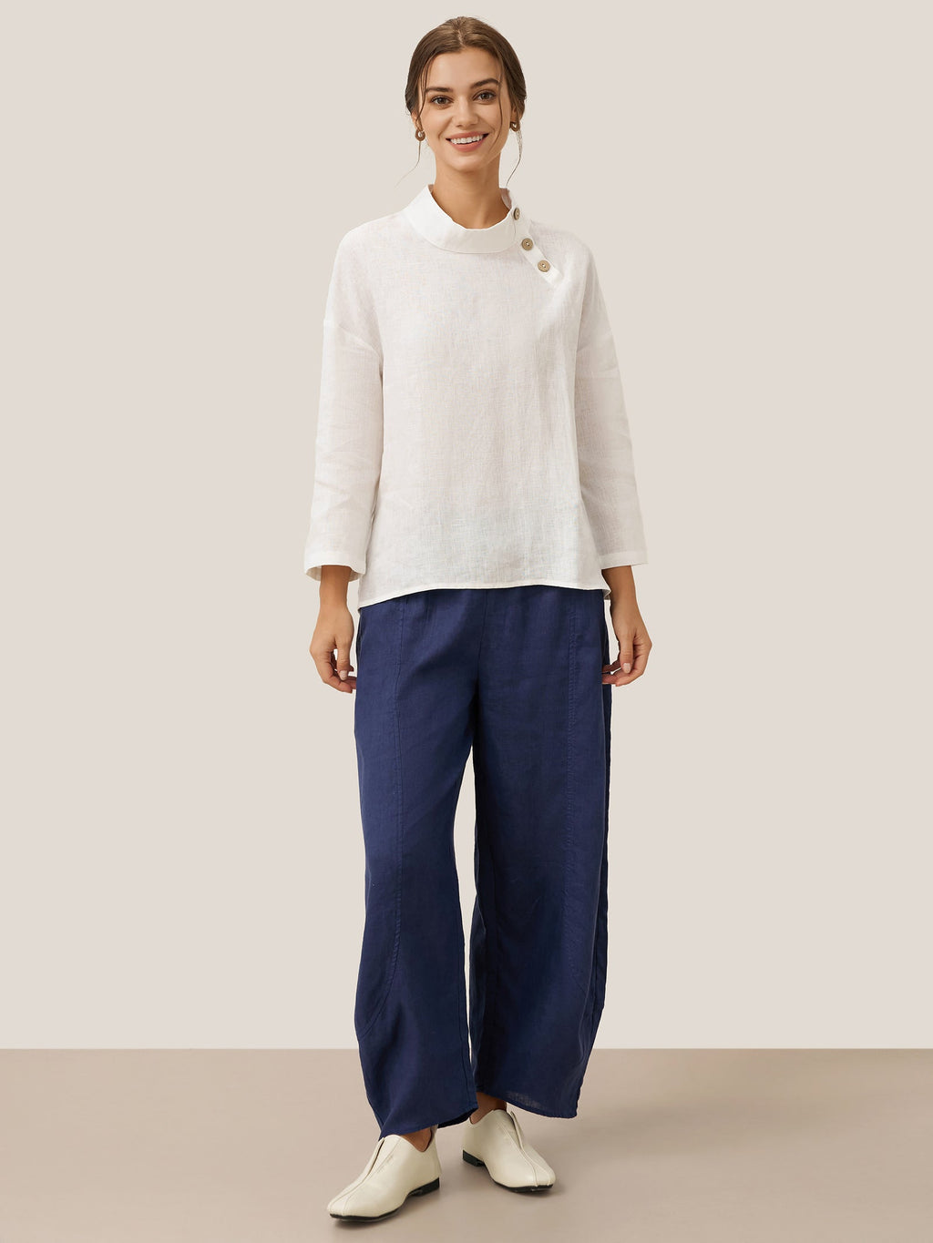 LINTICO 100% Linen Classic Side Neck Top CORA — detail shot 9