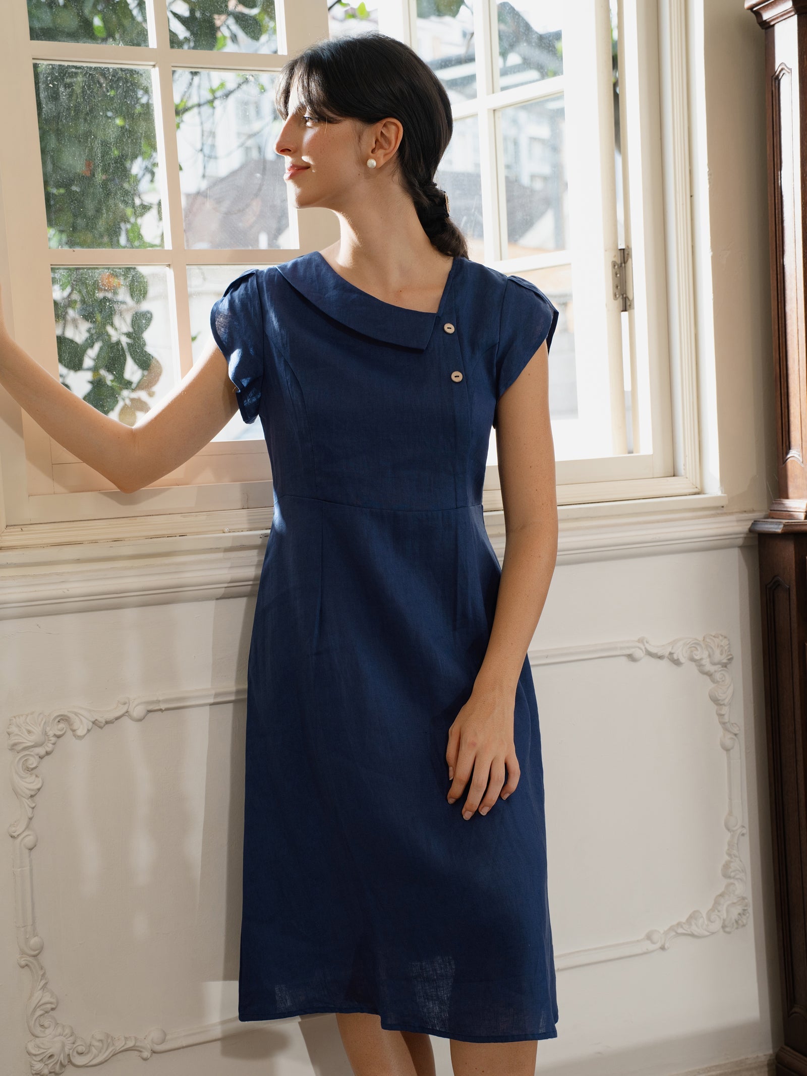 LINTICO 100% Linen Crescent Collar Flutter Sleeve Midi Dress FIONA — product on model