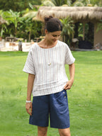 LINTICO LINTICO 100% Linen Elastic Waistband Capri Pants ANNA — construction detail