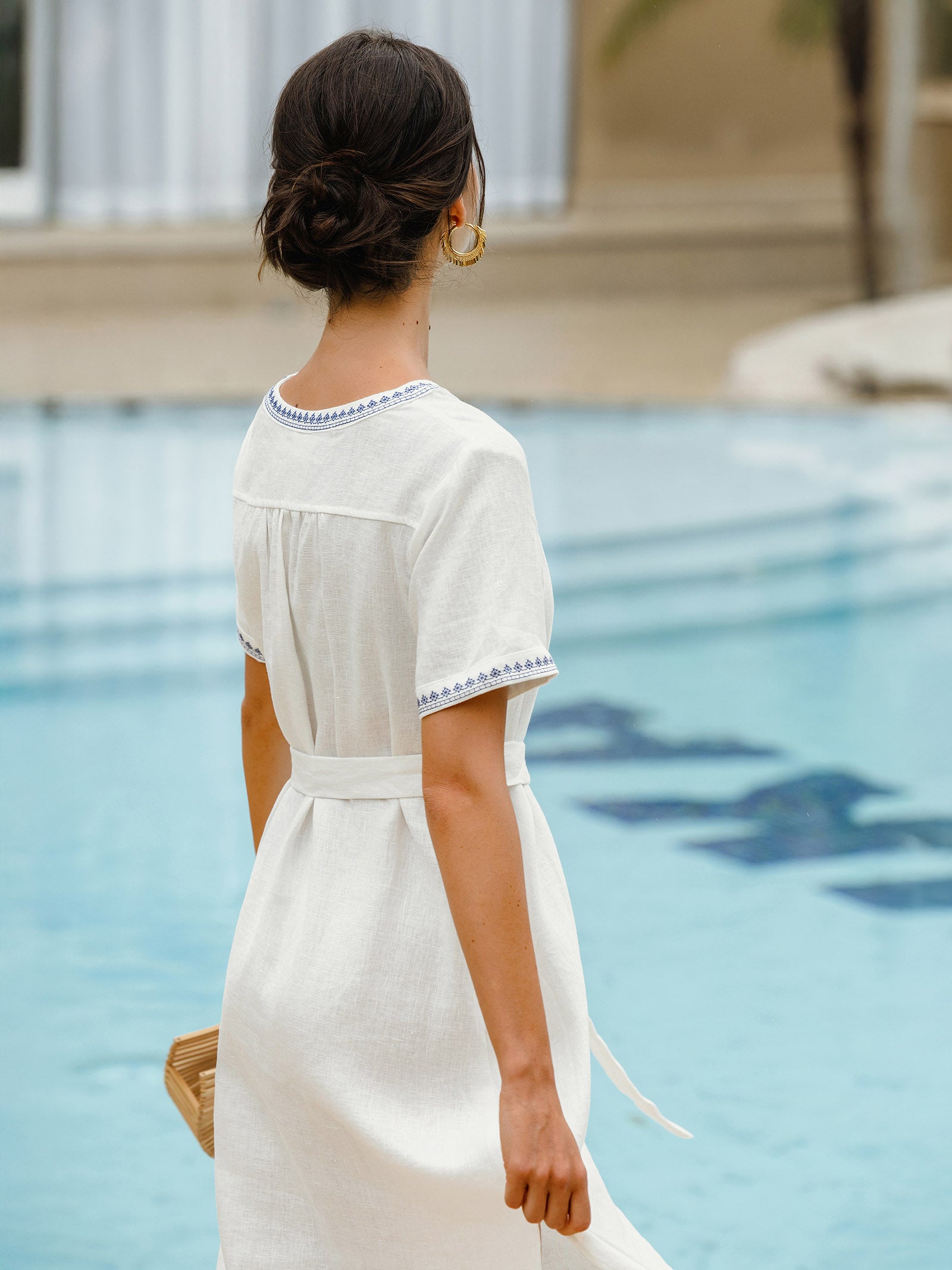 LINTICO 100% Linen Embroidered V-Neck Midi Dress with Belt FELLIS — detail shot 8