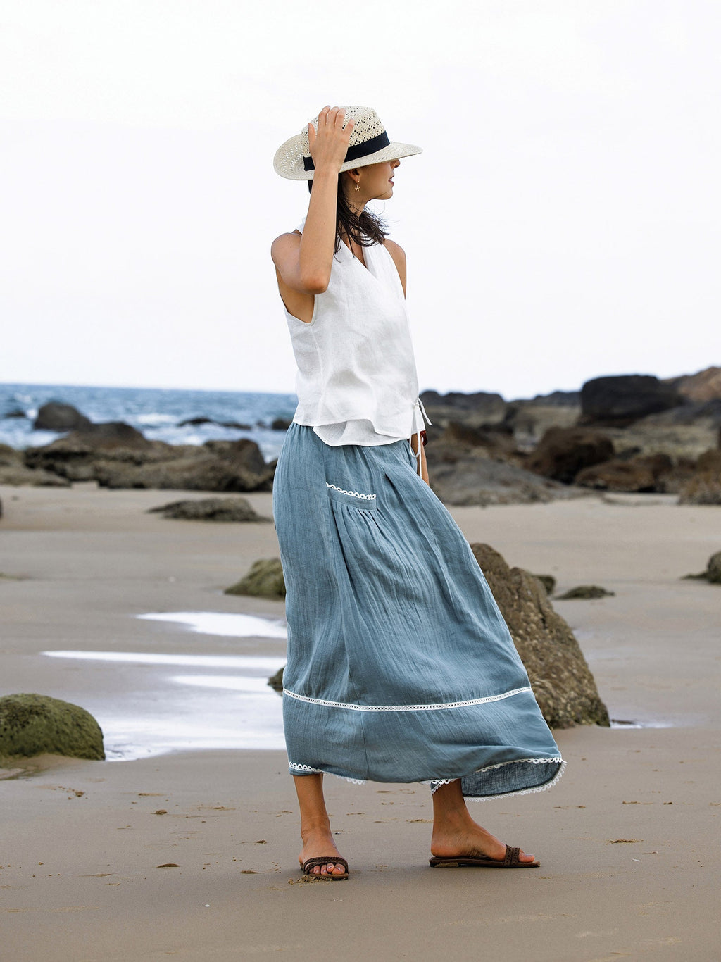 LINTICO 100% Linen Lace-Up Pocket Skirt FENLA — construction detail