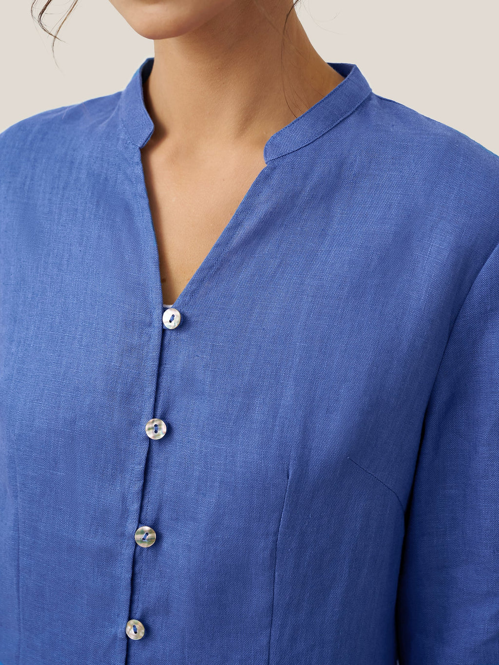 LINTICO 100% Linen Hand Button Long Top DILLON — feature highlight