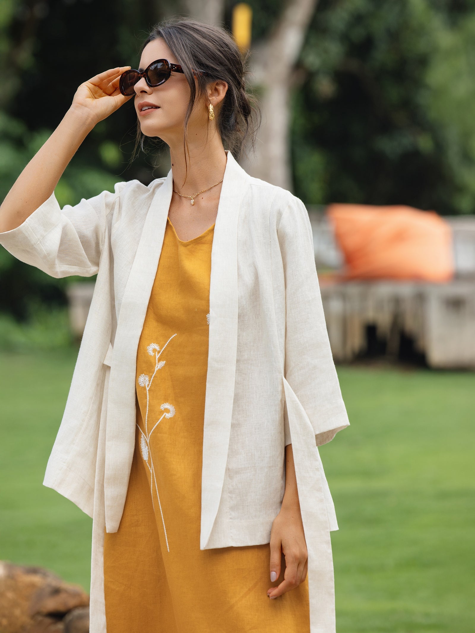 LINTICO LINTICO 100% Linen Kimono Belted Blazer BRIA — construction detail