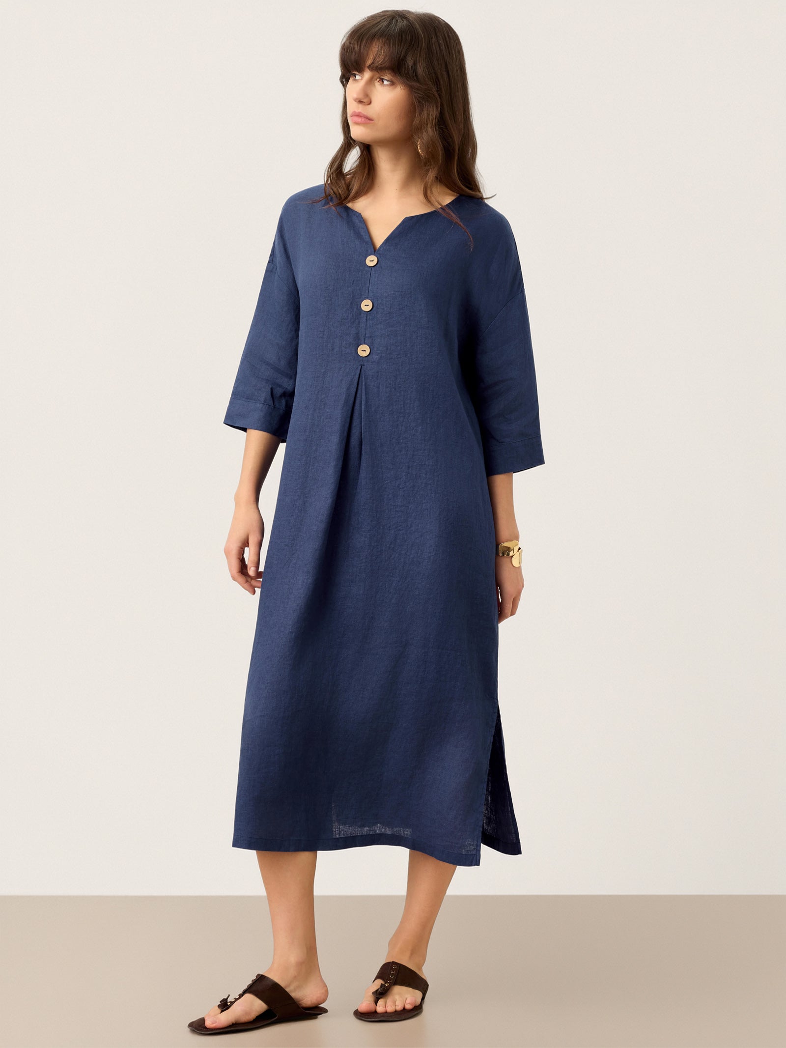 LINTICO 100% Linen Notch Neck Inverted Pleat Maxi Dress MATILDE — lifestyle worn / used context