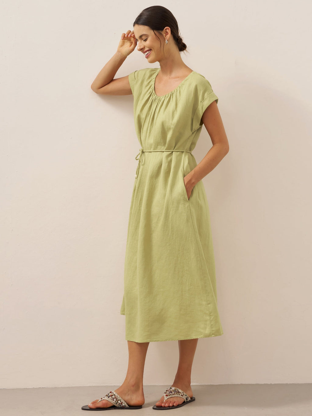 LINTICO 100% Linen Pleated Crew Neck Maxi Dress with Detachable Tie Straps MIRA — detail shot 7