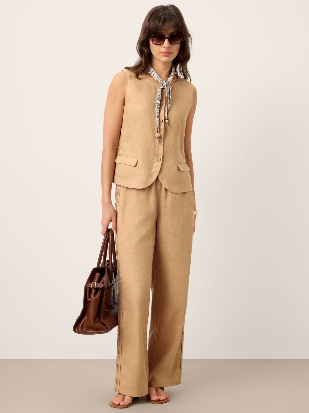 LINTICO 100% Linen Cinch-Back Sleeveless Tailored Vest BRONWYN — detail shot 10