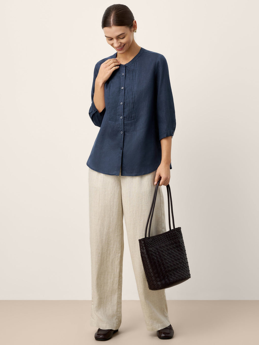 LINTICO 100% Linen Sculpted Accordion Pleat Crew Neck Shirt RANA — packaging
