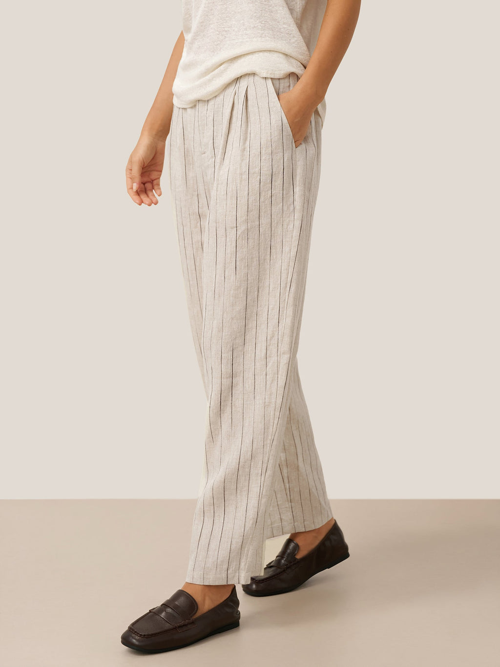 LINTICO 100% Linen Sketch Stripe Suit Set ELOISE — fabric or material detail
