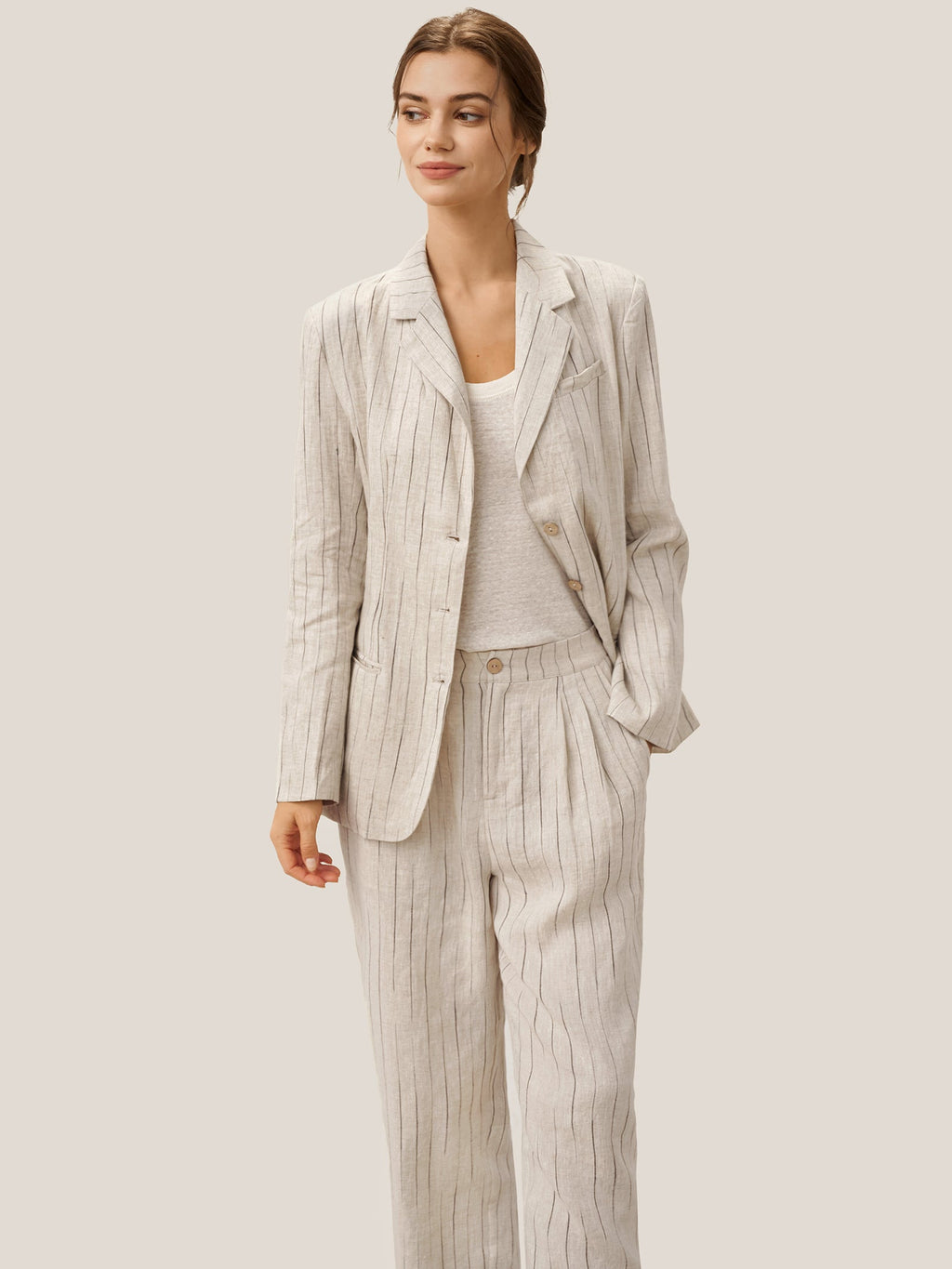 LINTICO LINTICO 100% Linen Sketch Stripe Suit Set ELOISE — LINTICO branding close-up