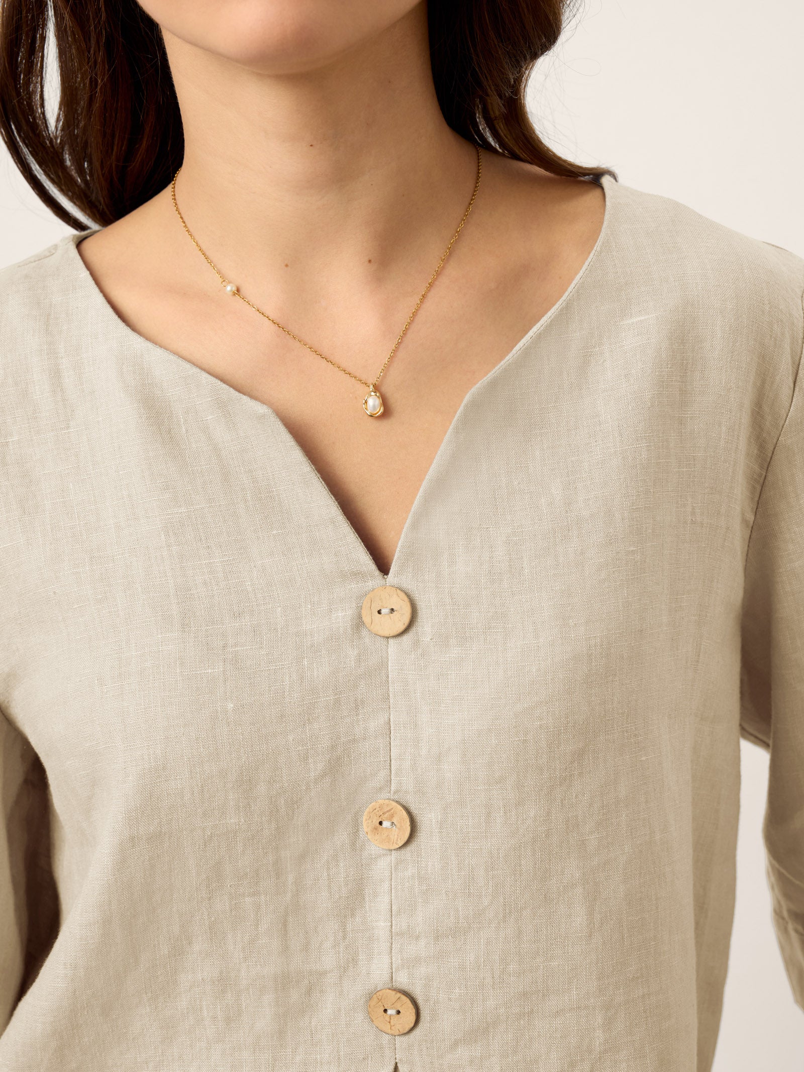 LINTICO 100% Linen Split Neck Inverted Pleat Top TABITHA — feature highlight