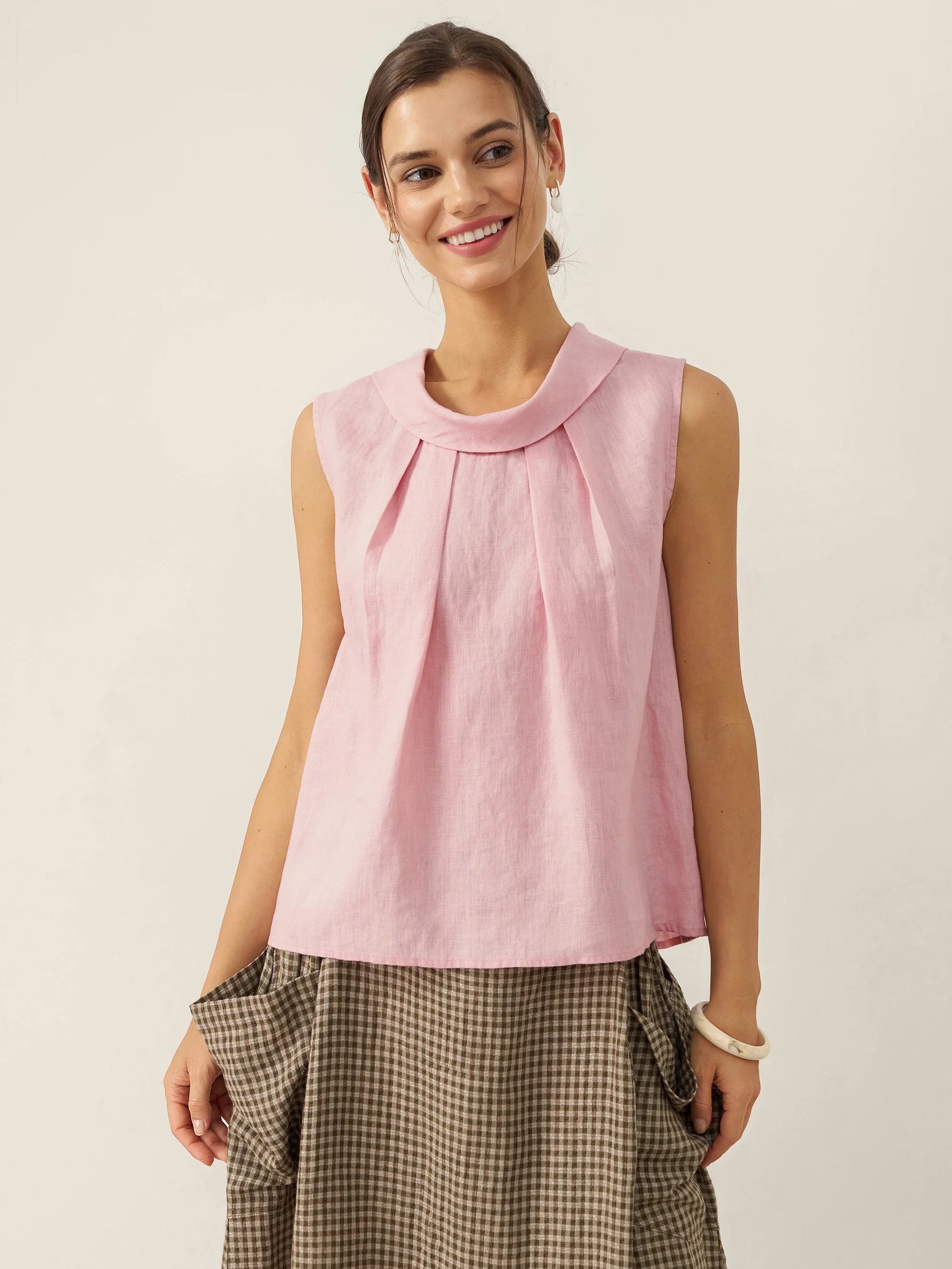 LINTICO 100% Linen Structured Collar Sleeveless Blouse BLAIR — detail shot 6