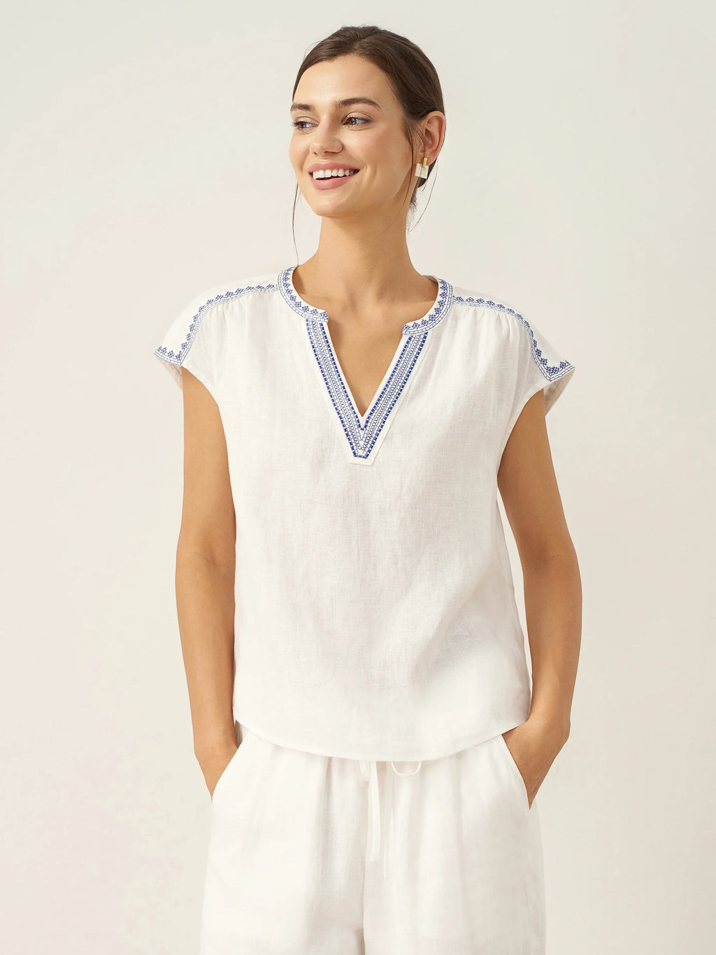 LINTICO LINTICO 100% Linen V-Neck Embroidered Crop Top FENE — main product shot