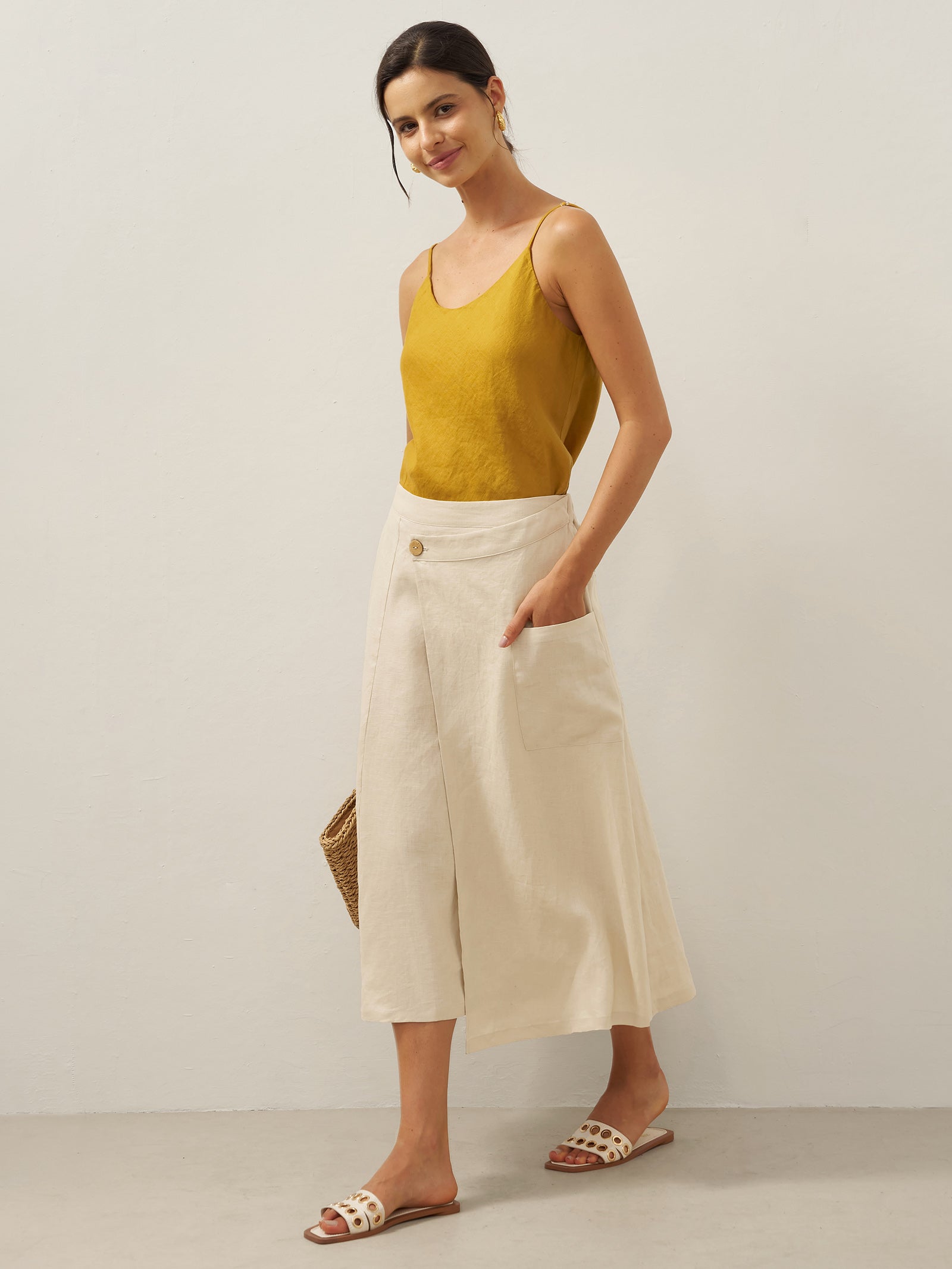 LINTICO 100% Linen Elastic Waist Angled Wrap Skirt FRESSA — detail close-up