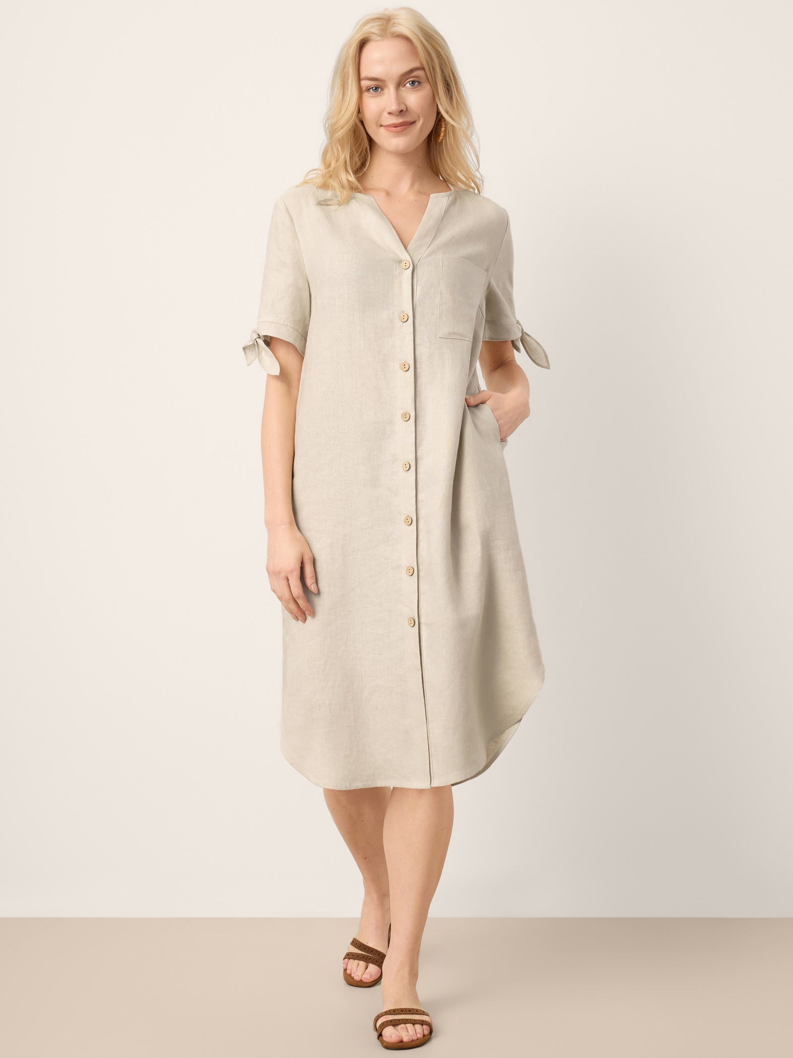 LINTICO 100% Linen Button-Front Tie Cuff V-Neck Shirt Dress HONORIA — LINTICO branding close-up