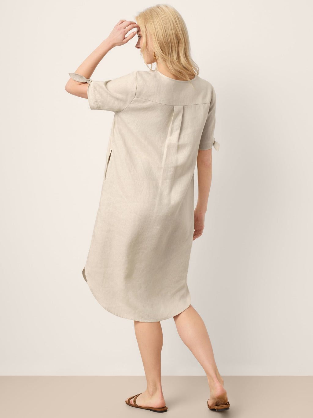 LINTICO 100% Linen Button-Front Tie Cuff V-Neck Shirt Dress HONORIA — lifestyle worn / used context
