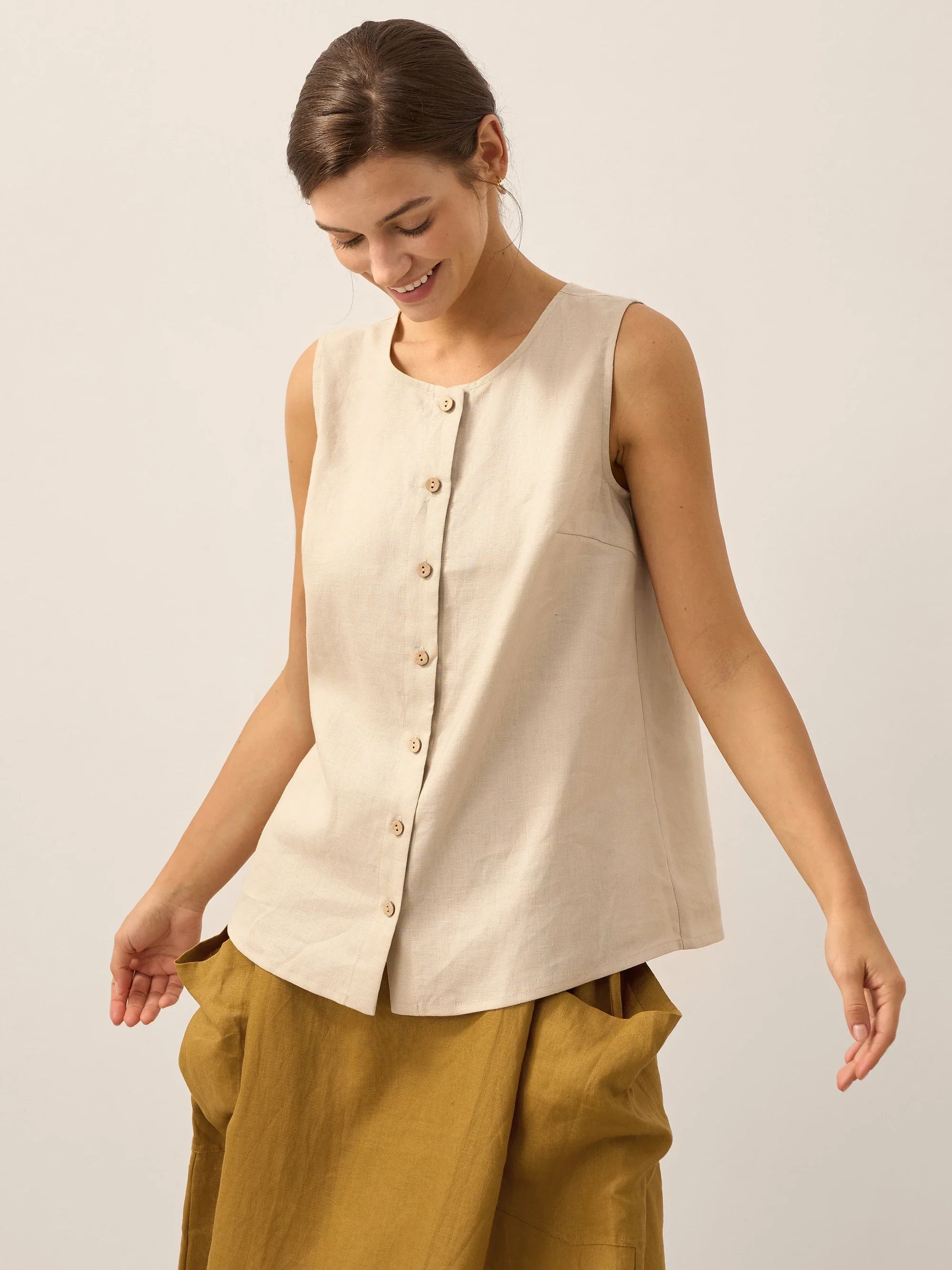 LINTICO 100% Linen Buttons Down Tank Top ERIN — size reference